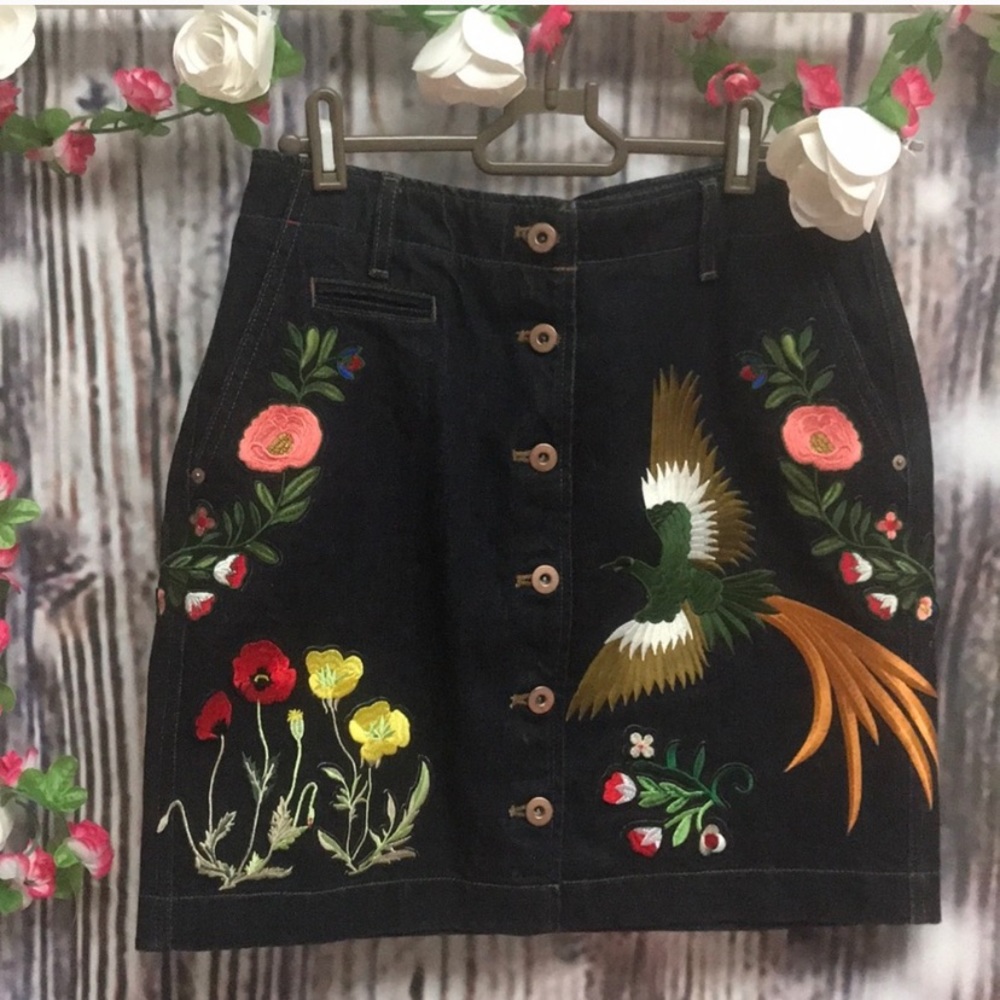 Patch Embroidered Denim Skirt